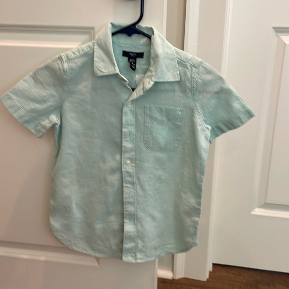 Gap kids short sleeve button up shirt